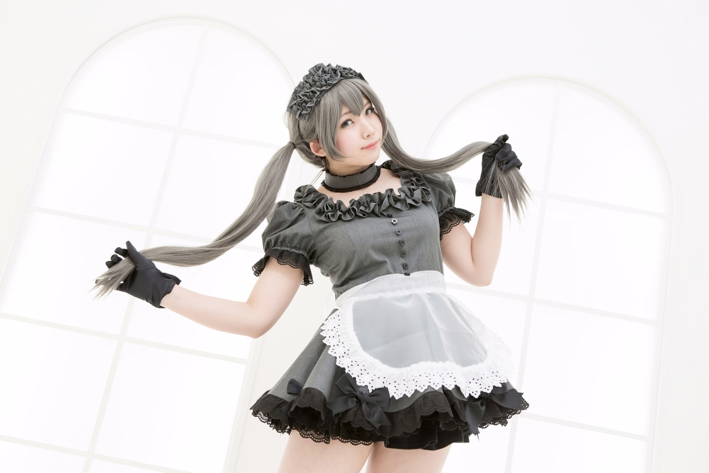 Rabbit play pictorial - black maid(39)